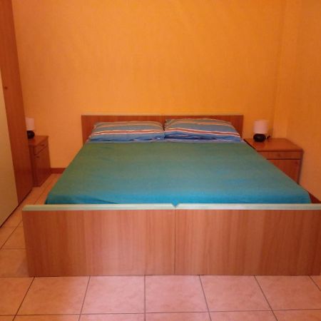 Lovere Lake Apartment ภายนอก รูปภาพ